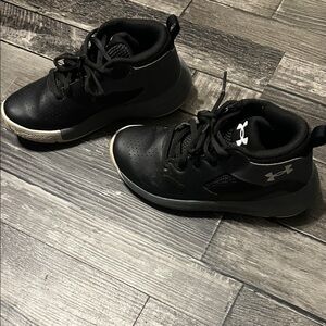 Under Armour Kids Black and Gray Sneakers